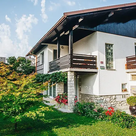 Apartment Poklukar