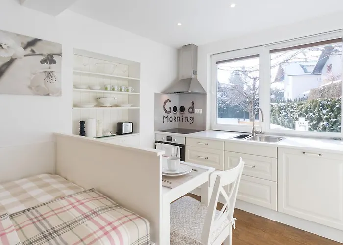 Poklukar * Μπλεντ