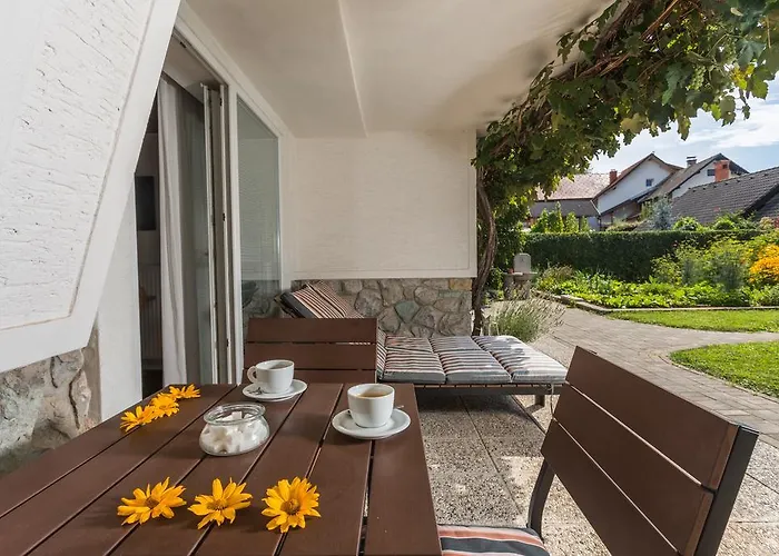 Poklukar Apartmán *